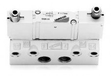 Camozzi - ventily a solenoidové ventily Série E – Pneumatically actuated valve, bistable – size 10,5