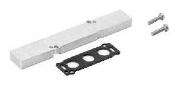 Blanking plate for manifolds - valves with outlets on the body