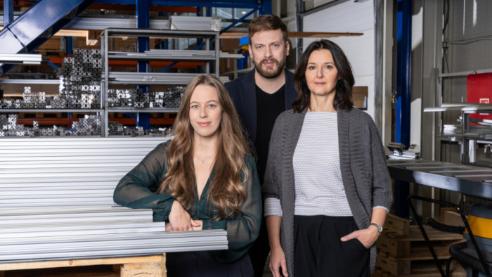 Stavebnicové hliníkové profily – od malých zakázek po kamion nákladu